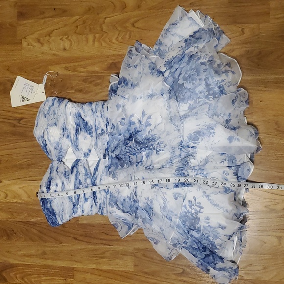 Stacees A-line Floral Print Ruffled Strapless Homecoming Dress w/ Cutouts  NWT 6 - Picture 13 of 16